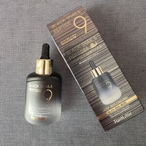 Black Snail & Peptide Ampoule - Black and Gold
